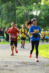 BIB: 0292
                            <button type="button" onclick="openModal(5123514)" class="btn btn-primary btn-sm float-right btn-popup" data-toggle="modal" data-target=".modal-high-quality">
                        <i class="fas fa-shopping-cart"></i> Add to Cart
                    </button>
                                            <button type="button" onclick="isThisMe(5123514, true)" class="btn btn-success btn-sm float-right btn-popup btn-isme hidden" data-toggle="tooltip" data-placement="bottom" title="นี่คือรูปของคุณใช่ไหม คลิกที่นี่เพื่อเอาเข้าอัลบั้ม">
                        <i class="fas fa-plus"></i> Add to album
                    </button>
                    <button type="button" onclick="isThisMe(5123514, false)" class="btn btn-warning btn-sm float-right btn-popup btn-isnotme hidden">
                        <i class="fas fa-ban"></i> Remove from album
                    </button>